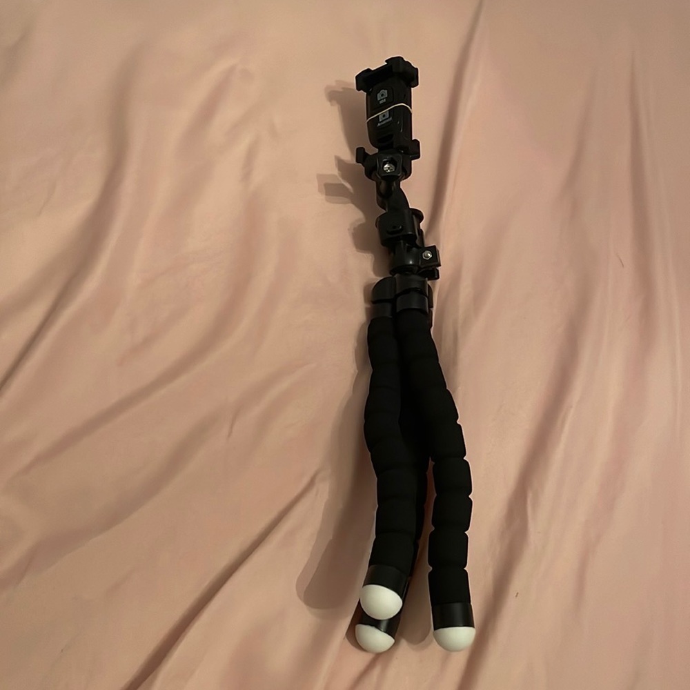 UBeesize 3 legged tripod, black and white with Bluetooth remote.